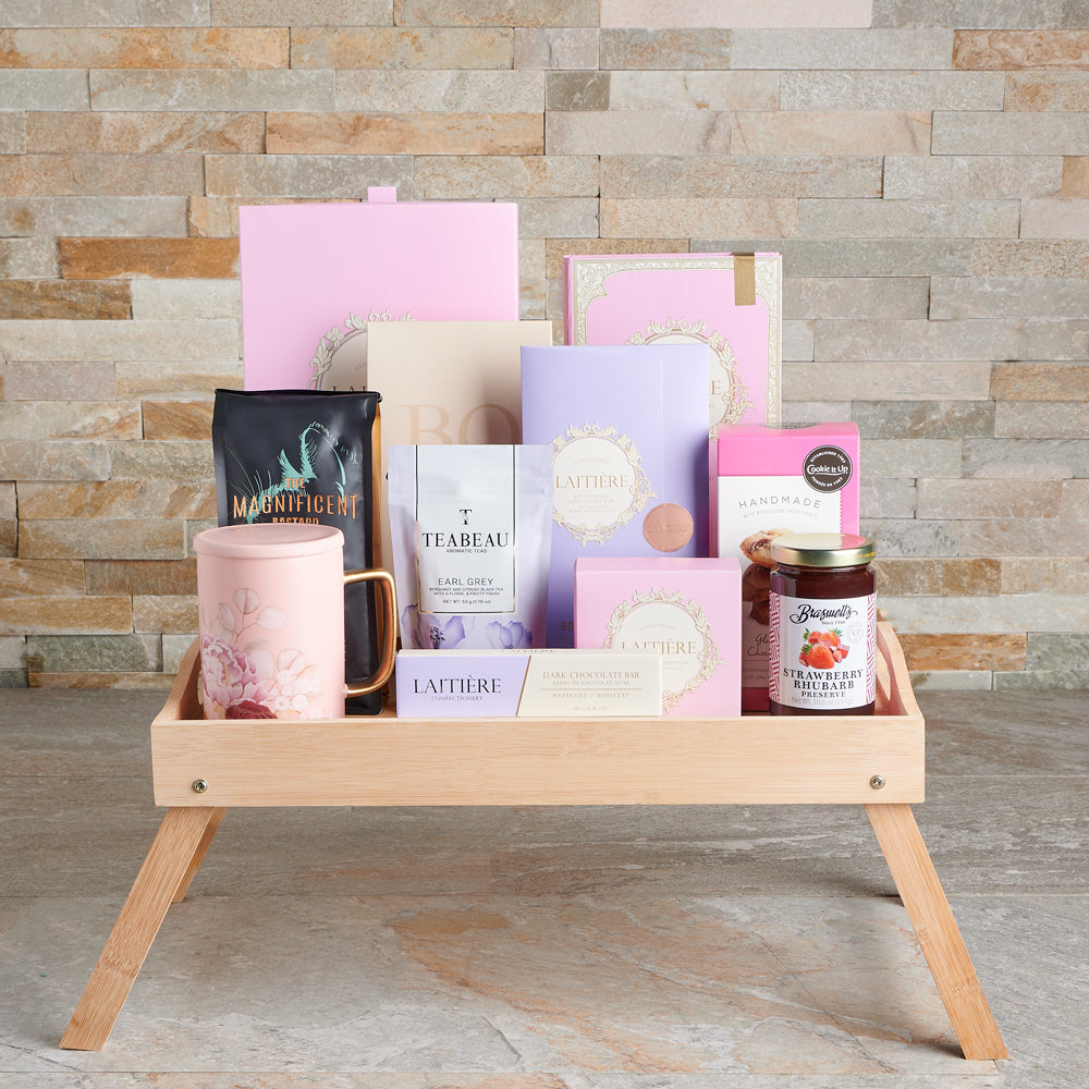 Mom's Chocolate and Tea Gift Basket – how the gift is presented