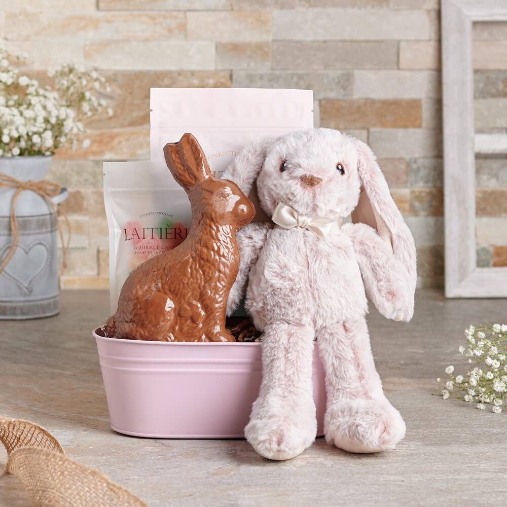 Easter Gift Basket with Bunny Plush and Gourmet Chocolates – how the gift is presented