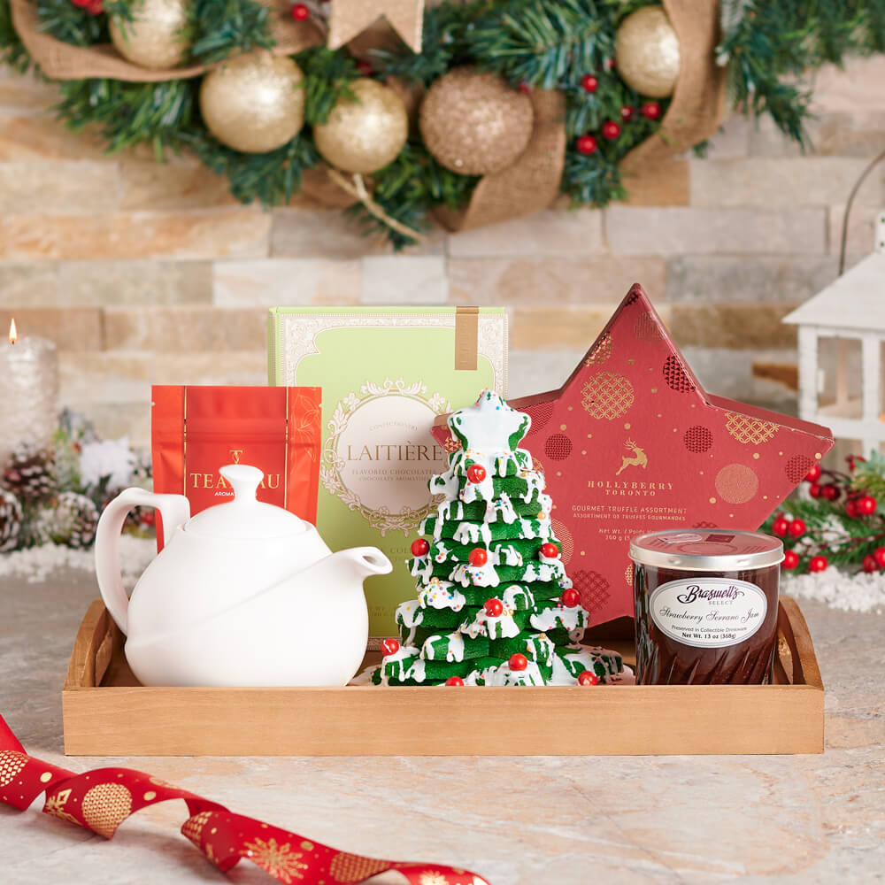 Christmas Tea Gift Basket with Teapot – how the gift is presented