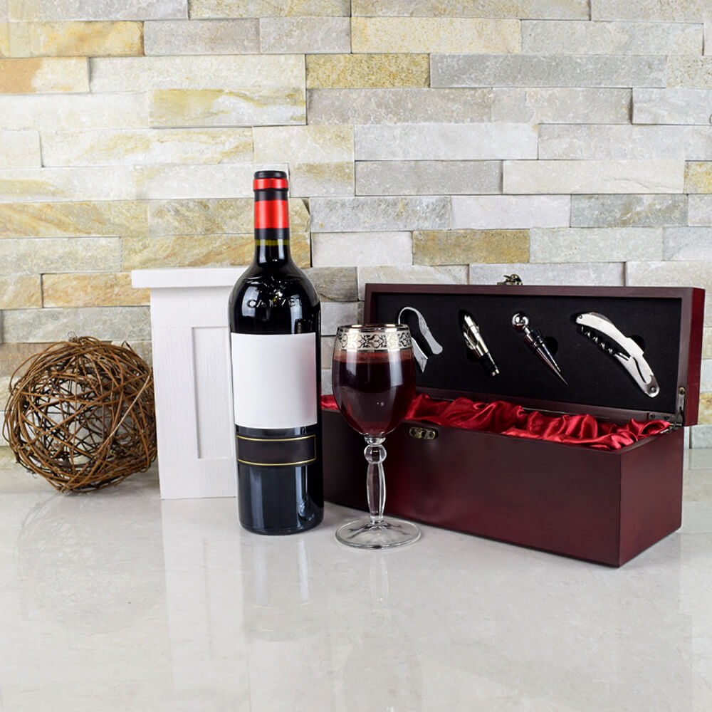 Mahogany Wine and Chocolate Box – how the gift is presented