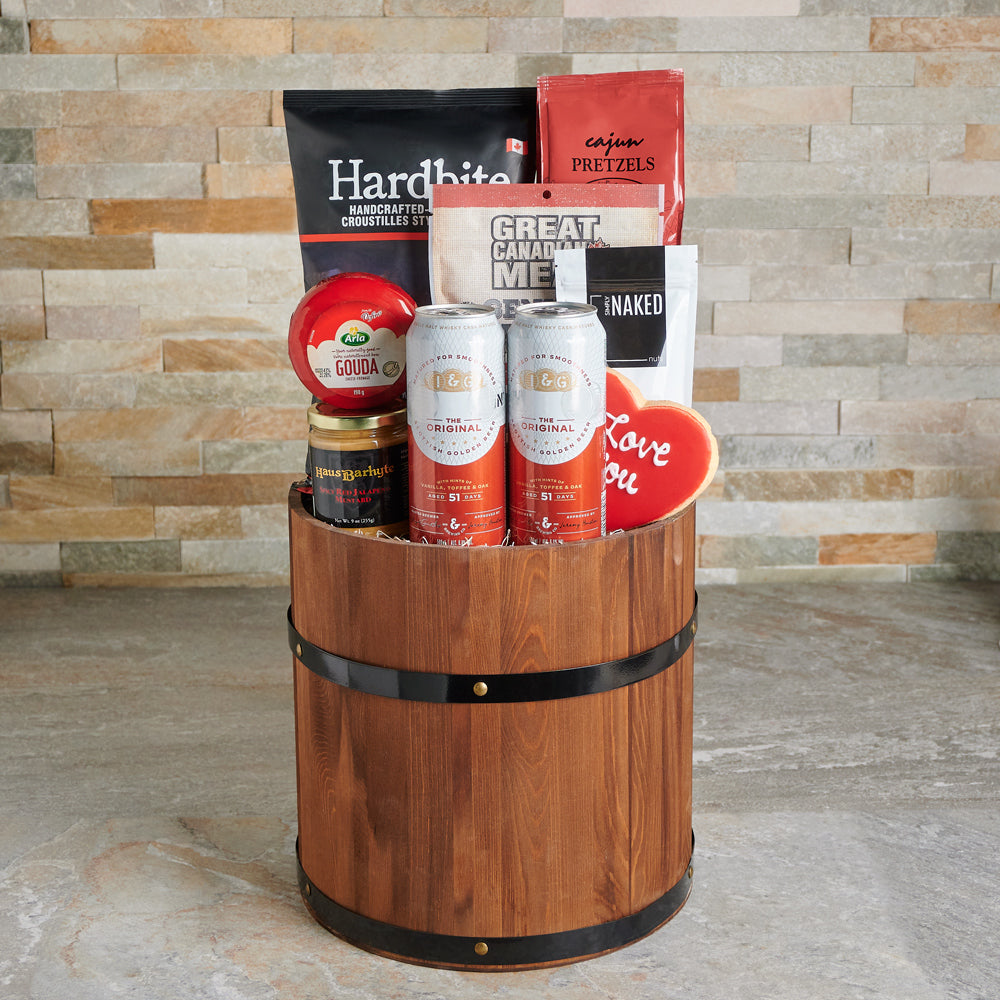 Beer and Gourmet Valentine's Basket – how the gift is presented