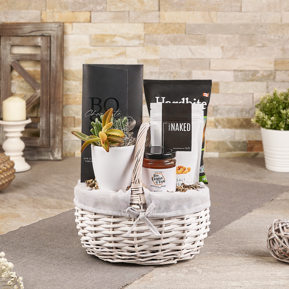 Kosher Snack and Succulent Gift Basket – how the gift is presented