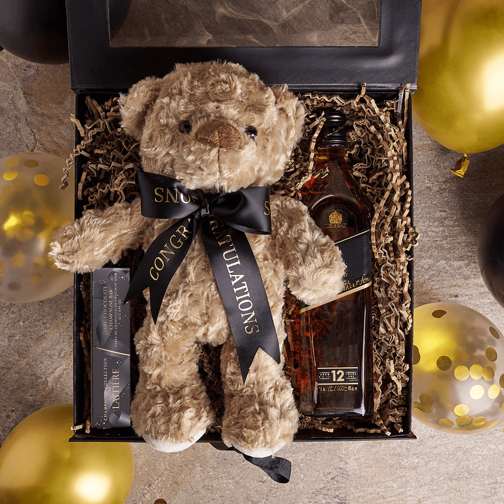 Graduation Whiskey with Bear Gift – how the gift is presented