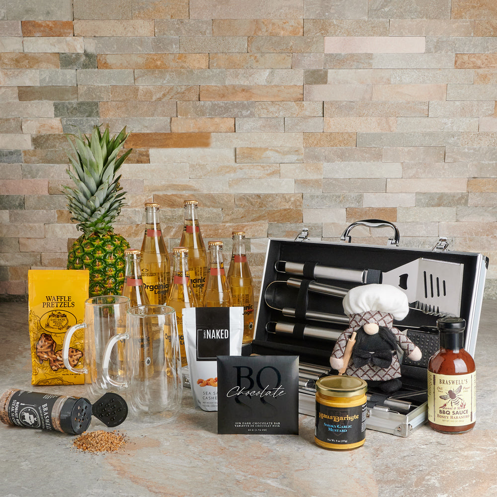 Barbecue Beer Basket with Grill Tools – how the gift is presented