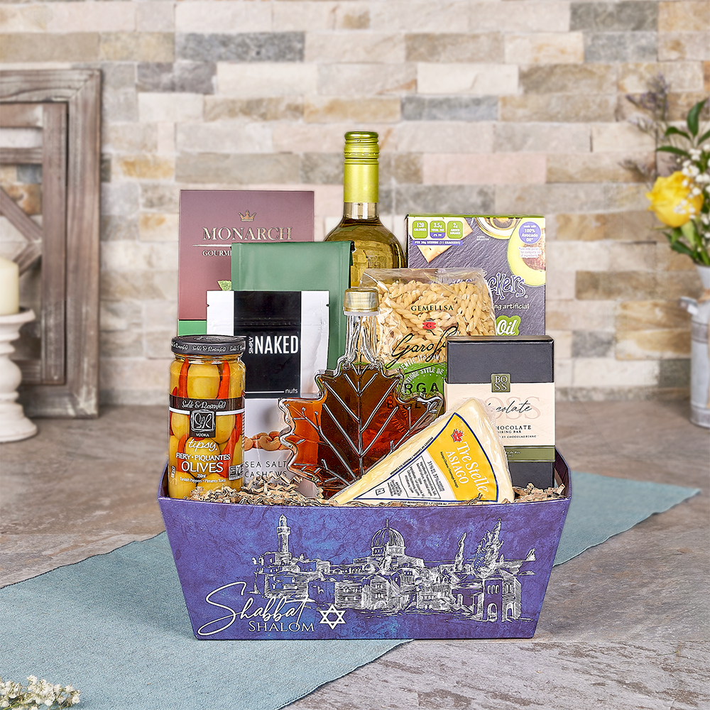 Kosher Wine and Food Gift Tray – how the gift is presented