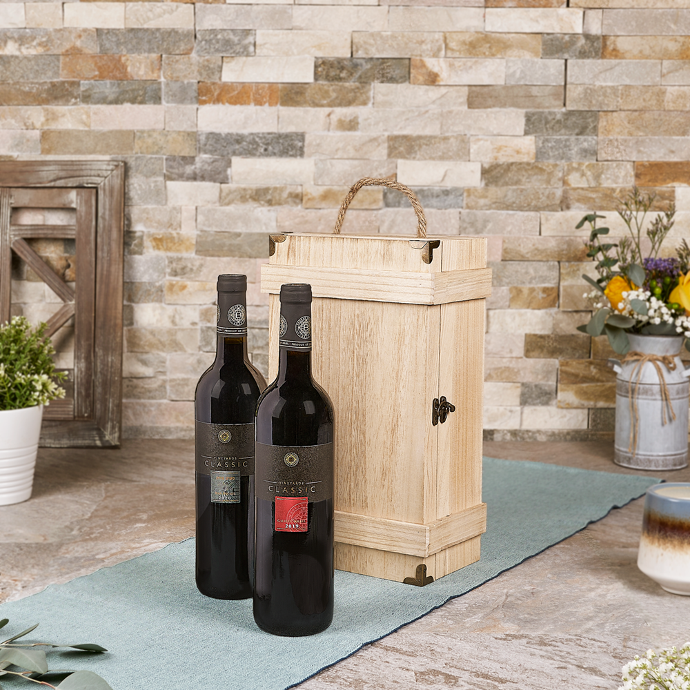 Kosher Two-Bottle Wine Gift Box – how the gift is presented