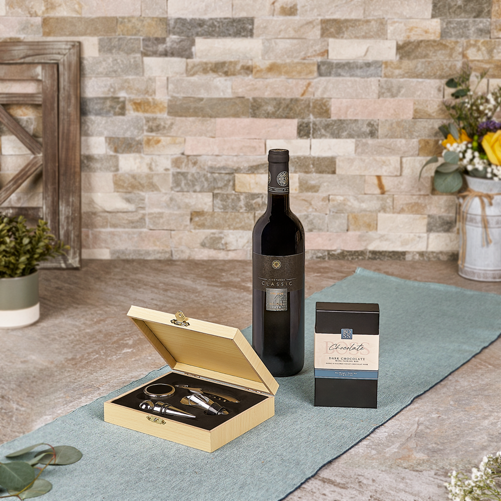 Wooden Case Kosher Wine Gift – how the gift is presented