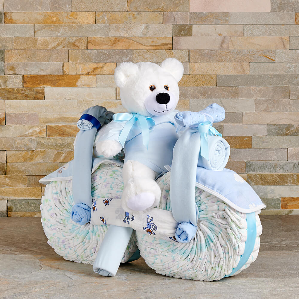 Baby Gift Set with Diaper Motorcycle – how the gift is presented