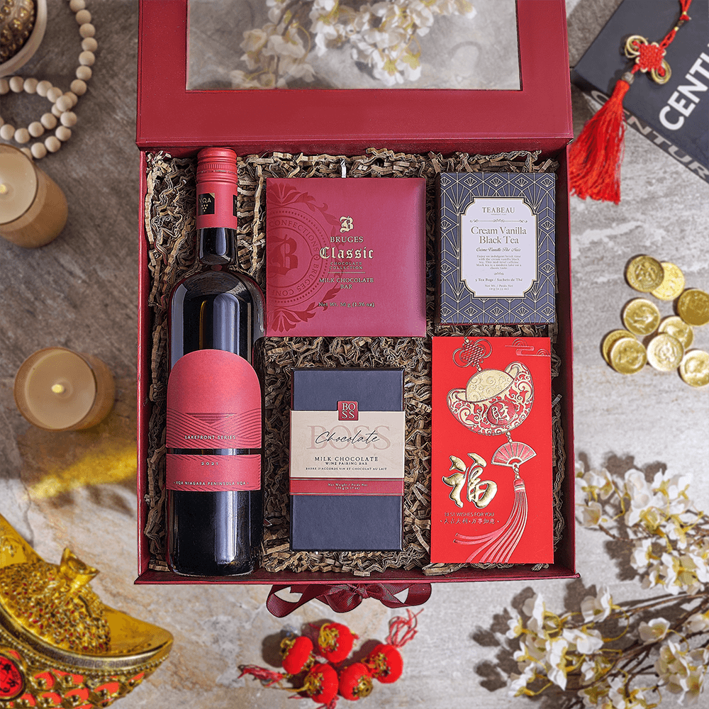 Milk Chocolate Wine Basket with Tea – how the gift is presented