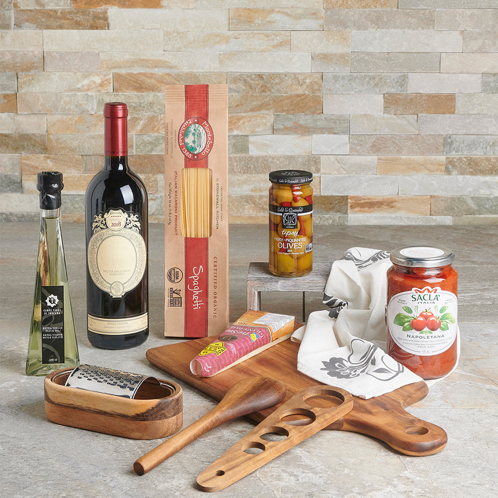 Italian Wine and Olive Oil Basket – how the gift is presented