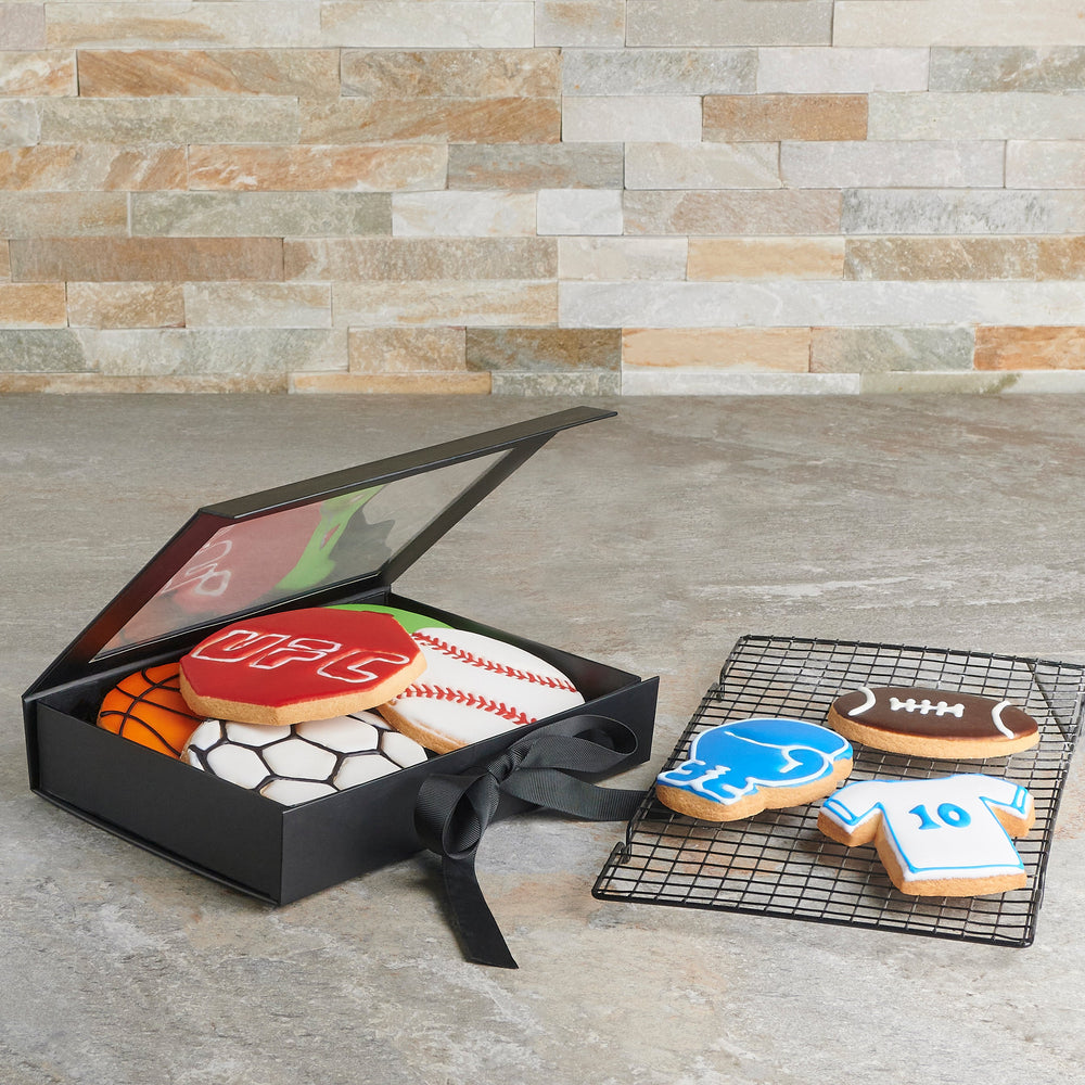 Assorted Sports Cookie Basket – how the gift is presented