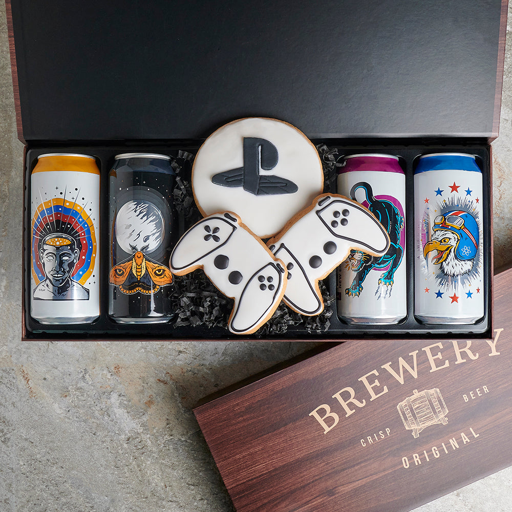 Beverage Box Gift with 4 Craft Beers and Video Game Cookies – how the gift is presented