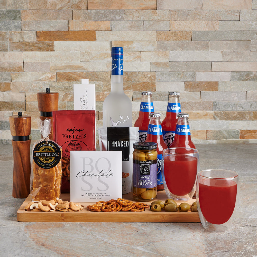 Liquor Basket with Gourmet Snacks – how the gift is presented