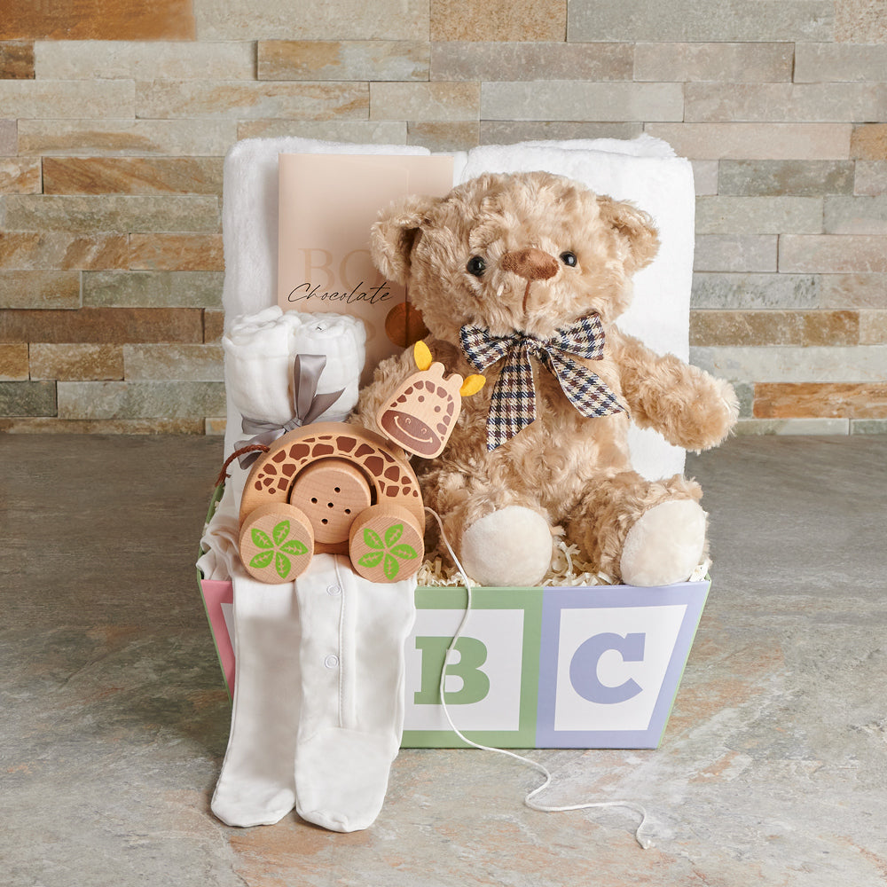 Baby Set with ABC Market Tray – how the gift is presented
