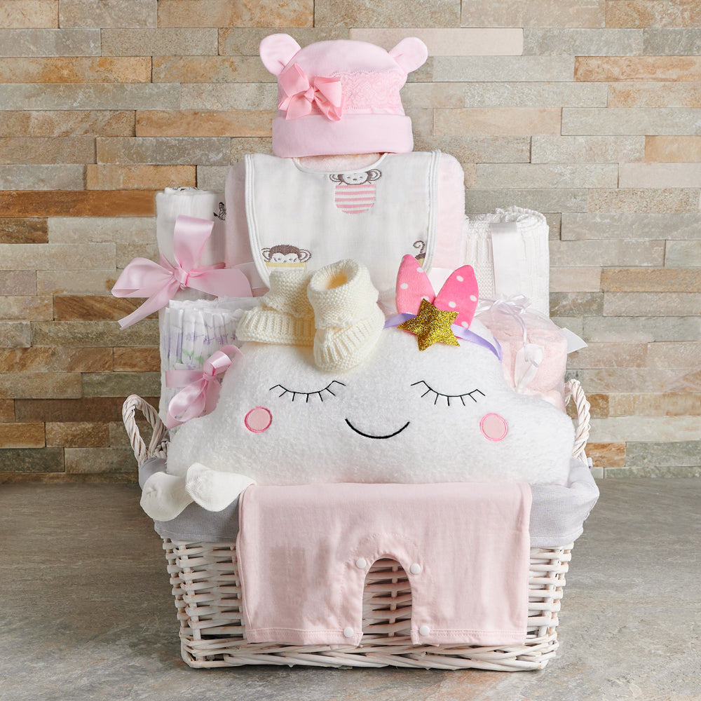 White Baby Gift Basket – how the gift is presented