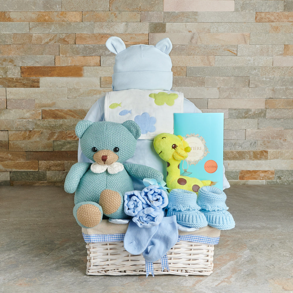 Wicker Basket Baby Boy Gift – how the gift is presented