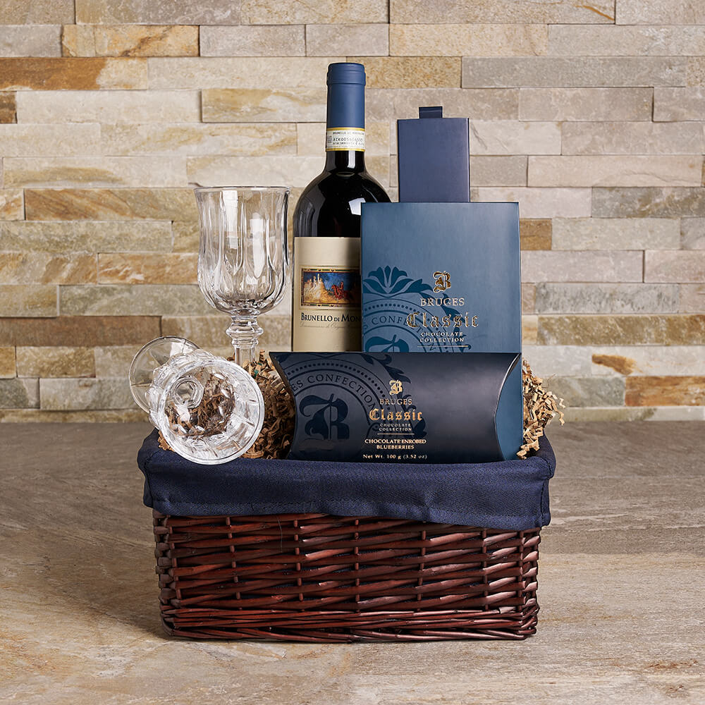 Small Wine and Chocolate Basket – how the gift is presented