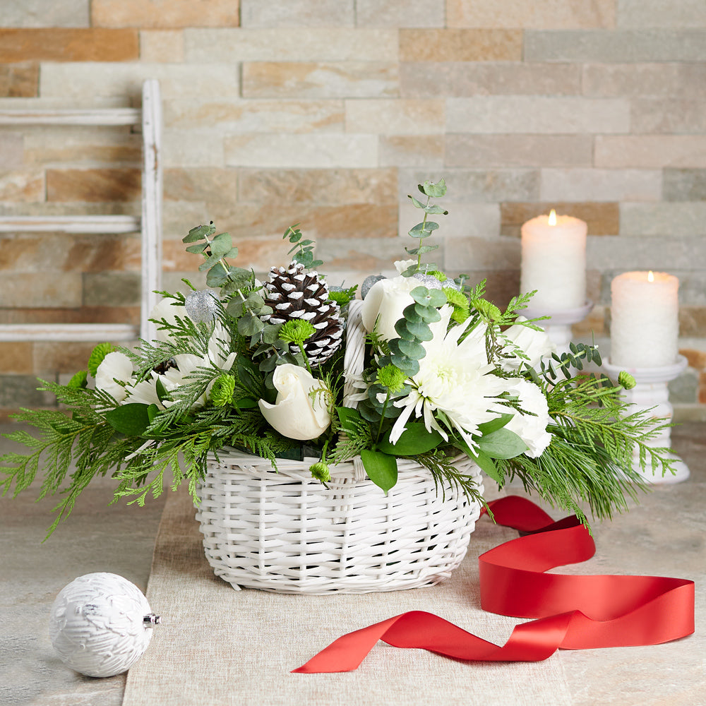 White Rose Floral Basket – how the gift is presented