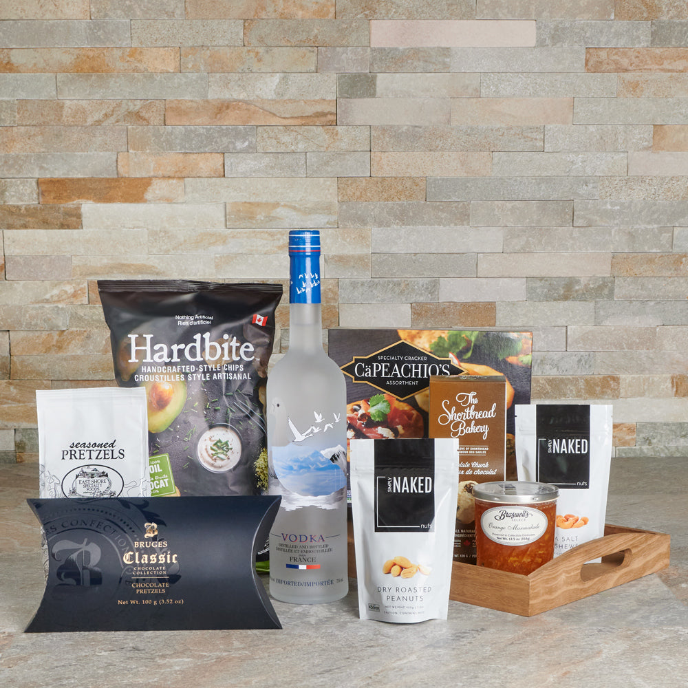 Vodka with Savory Crackers Basket – how the gift is presented