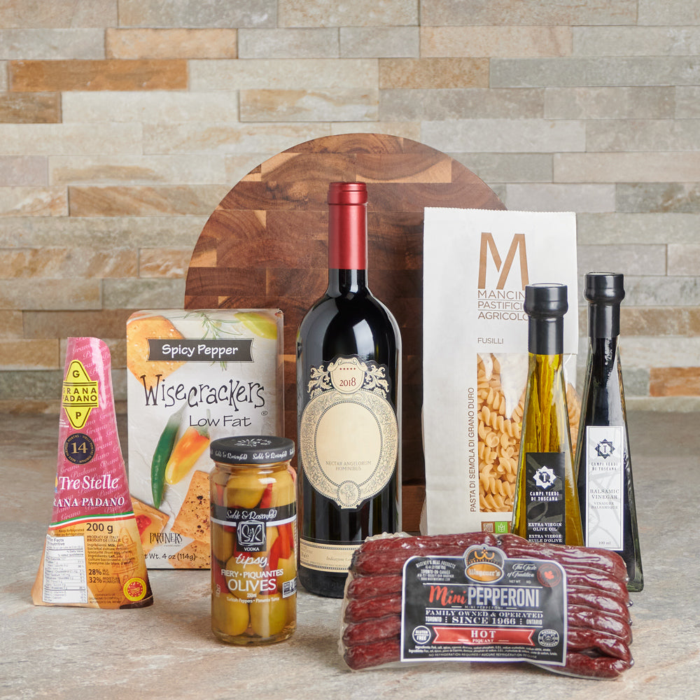 Spicy Snack and Wine Gift Basket – how the gift is presented