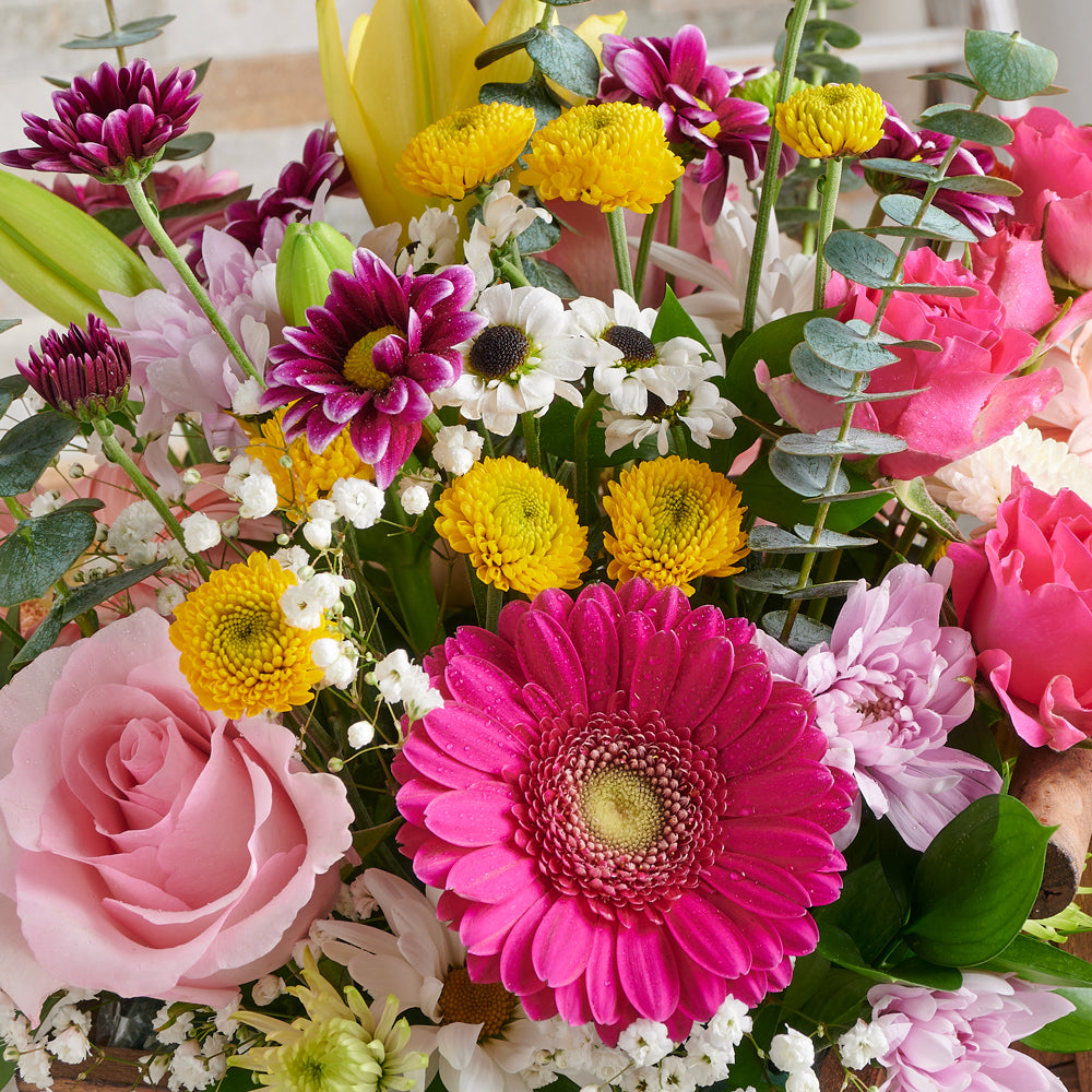 Mother's Day Spring Flower Cart – how the gift is presented