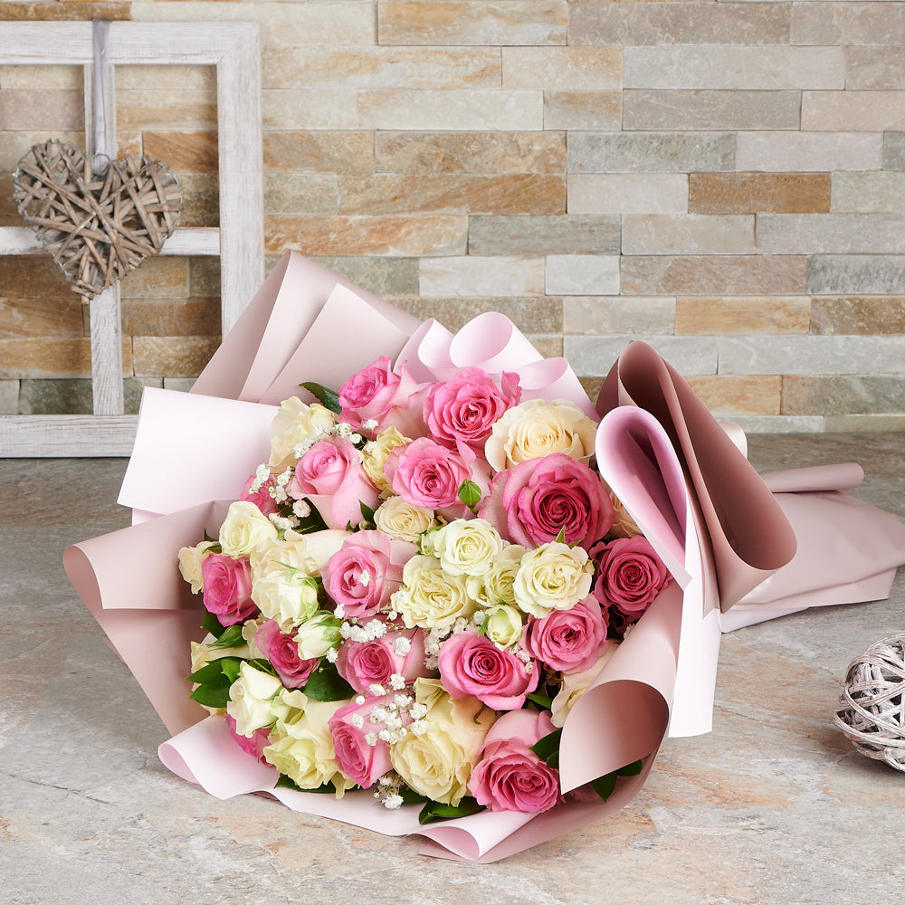 Mixed Pink &amp; White Rose Bouquet, rose gift, flower gift, fresh flower delivery, mother's day, mother's day flowers, mother's day gift