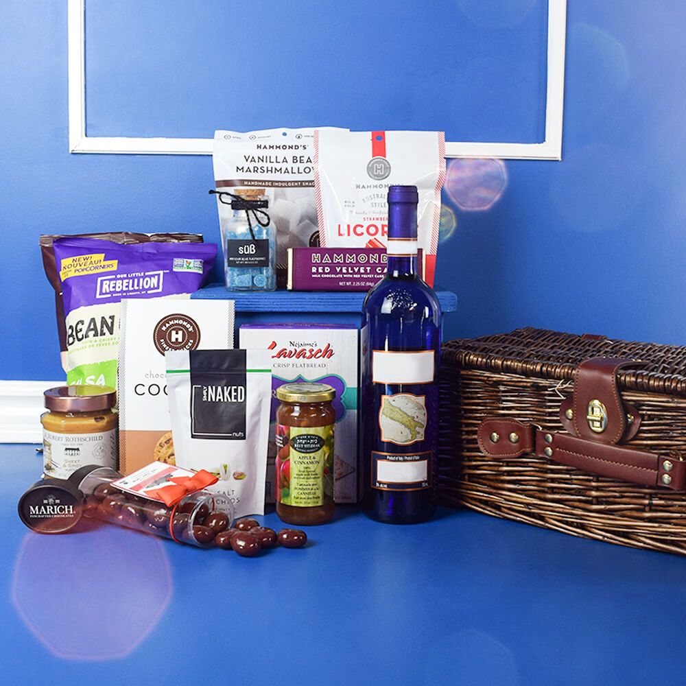 Kosher Wine &amp; Snacks Gift Basket