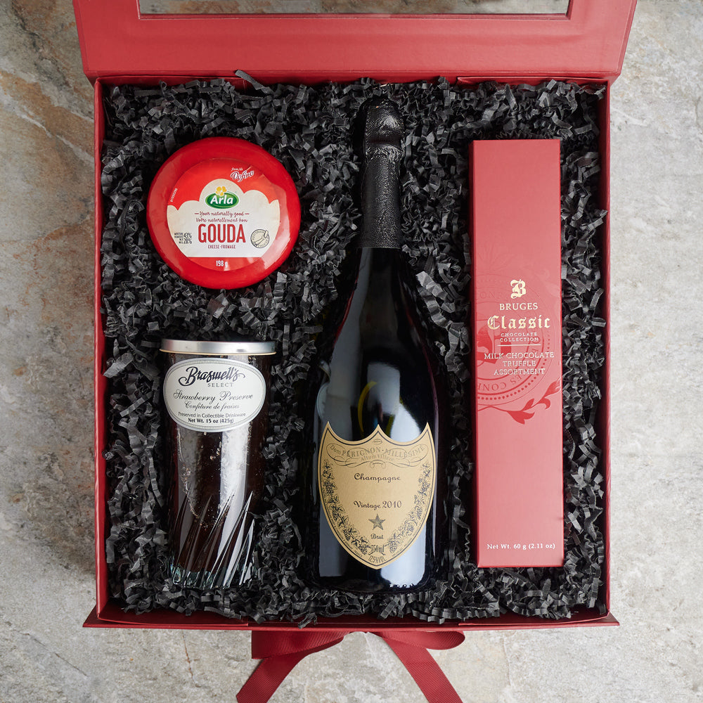 Valentine's Day Celebration Gift Basket – how the gift is presented