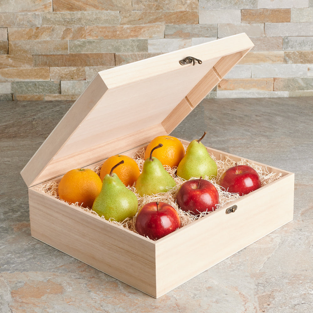 Fresh Fruit Selection in Wooden Crate – how the gift is presented