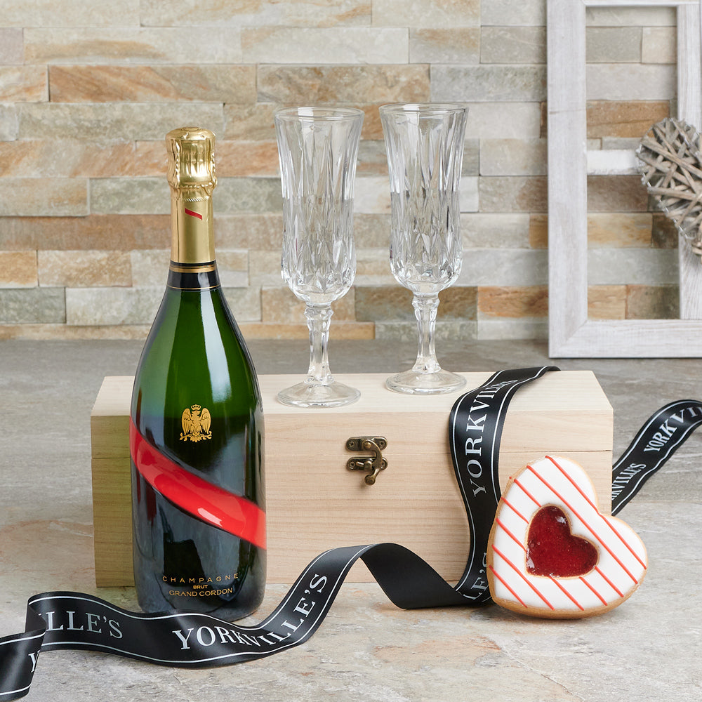 The Sweetheart Champagne Toast Gift Set, Valentine's Day gifts, sparkling wine gifts, cookie gifts