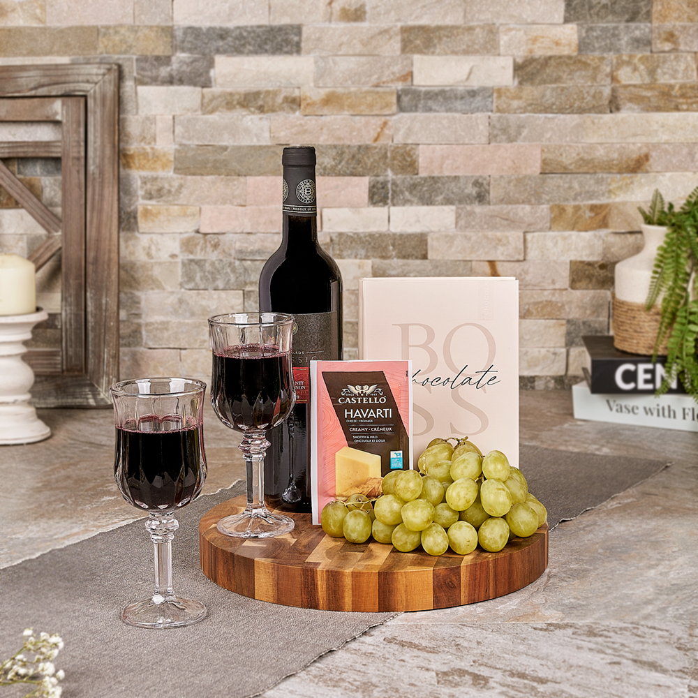 Kosher Wine &amp; Cheese Gift Basket, wine gift ,wine, kosher gift, kosher, chocolate gift, chocolate,Set 28492-2024