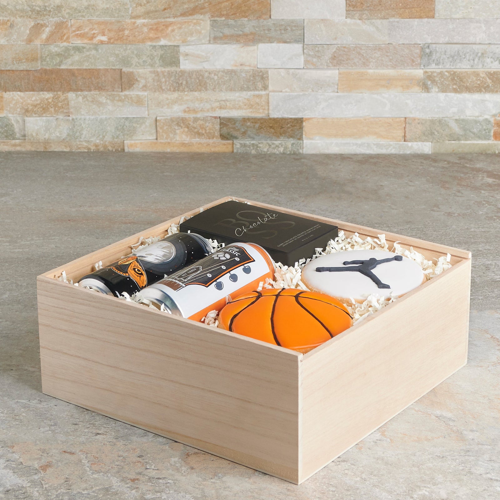 The Slam Dunk Craft Beer For Dad, craft beer, craft beer gift, beer gift, beer, basketball gift, sports gift, sports, father's day gift, fathers day