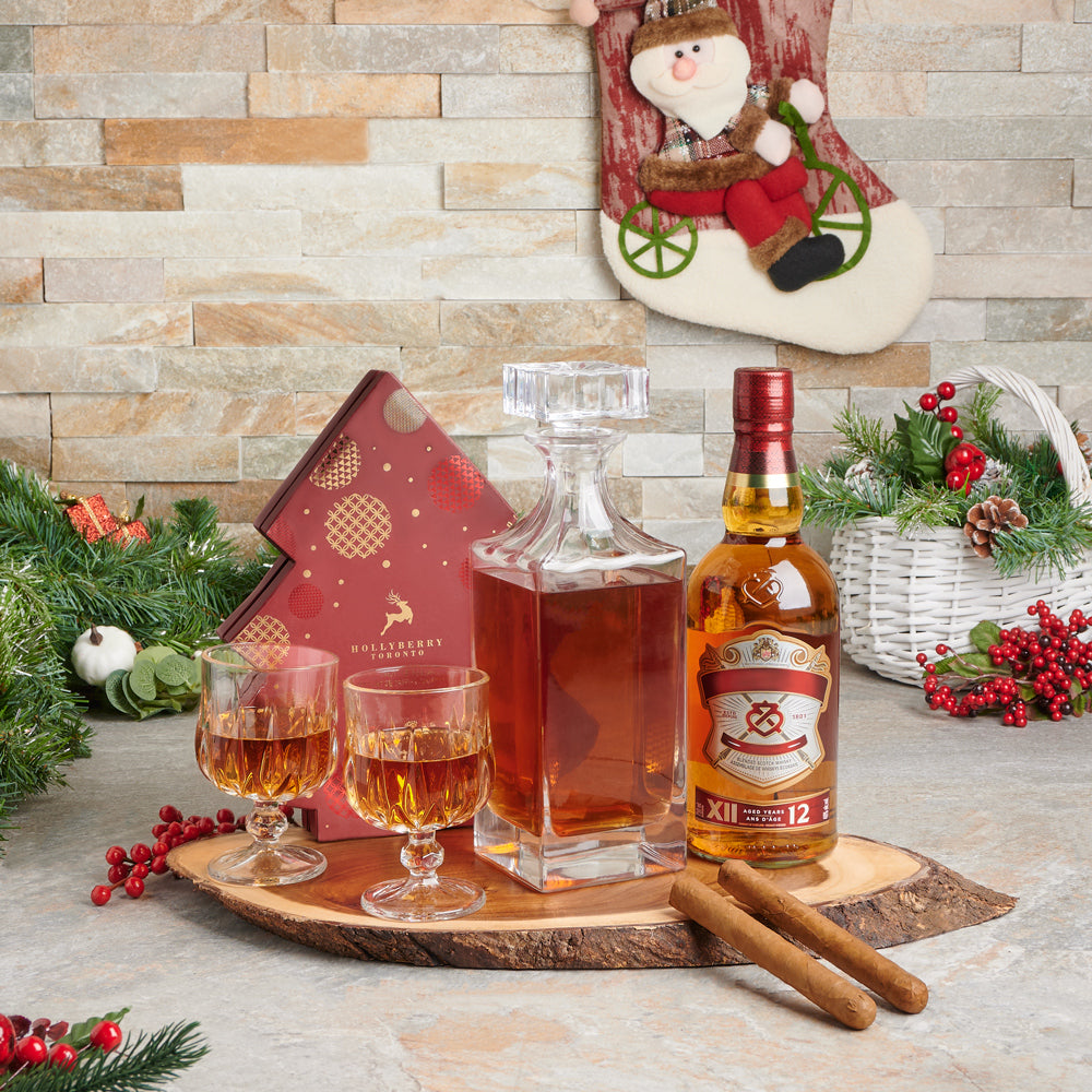 Holiday Snacks &amp; Liquor Decanter Basket, gourmet gift, gourmet, chocolate gift, chocolate, liquor gift, liquor, spirits gift, spirits, cigar gift, cigar