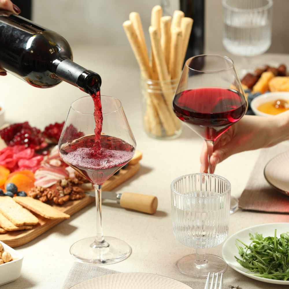 Laval Gift Baskets Delivery - Gourmet gift baskets, gourmet, wines, cheese, fruits, nuts, charcuterie - Yorkville's Gift Baskets
